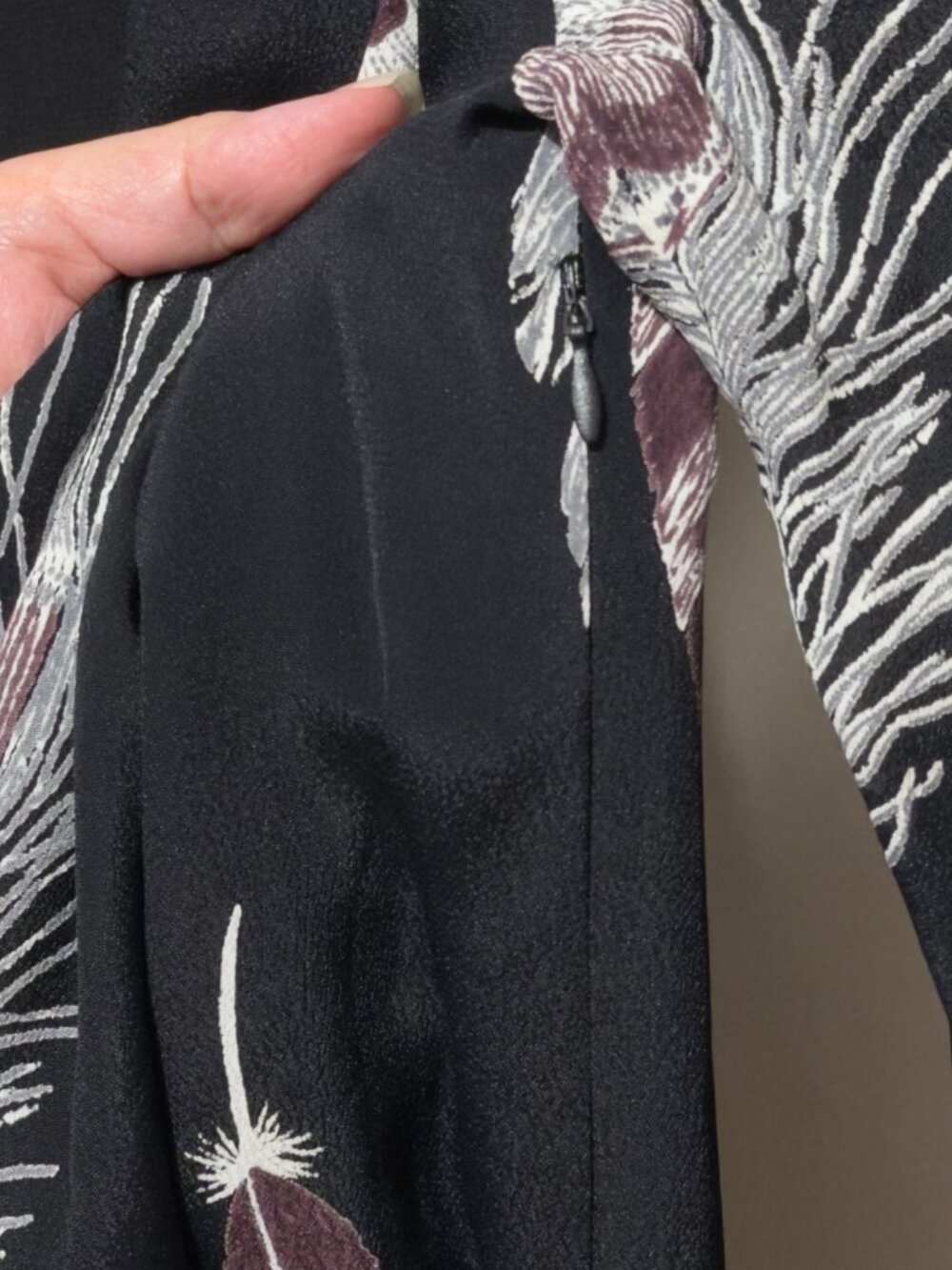 Line & Dot Black Feather Print Surplice Faux Wrap Mini Dress V-Neck - Picture 10 of 16